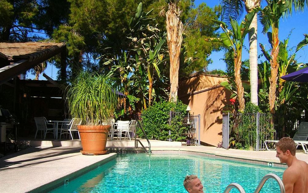 Triangle Inn Clothing Optional Resort For Men パーム・スプリングス エクステリア 写真